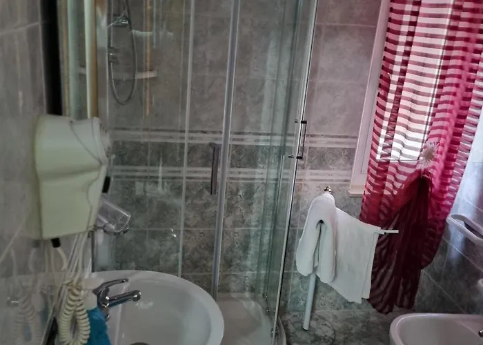 Bed and breakfast E Breakfast Diana E Ninni 3*